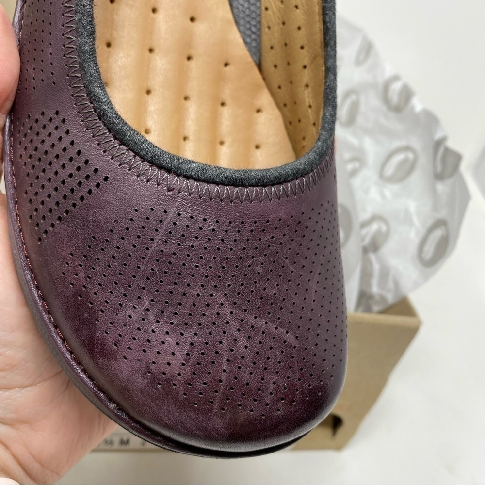 Clarks Un Elita Aubergine Leather comfort flats - Picture 7 of 9